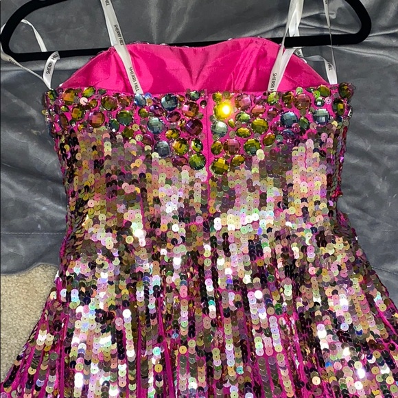 Sherri Hill Prom Dress - Picture 6 of 11